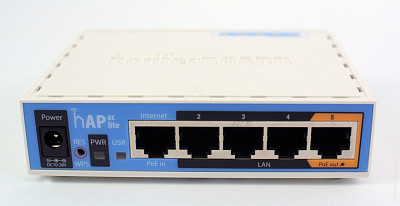Wi-Fi Роутер Mikrotik hAP AC Lite RB952UI-5AC2ND (AC, 650MHz/64Mb, 5xFE, 2 dBi)