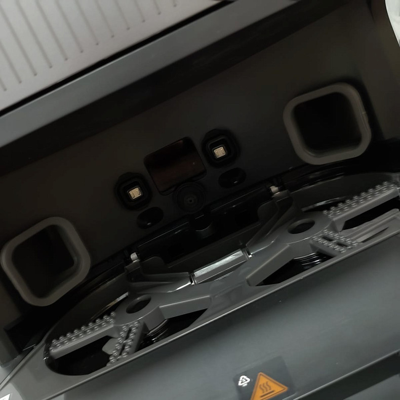 Робот-пилосос миючий Dreame L40 Ultra AE Black - Уцінка