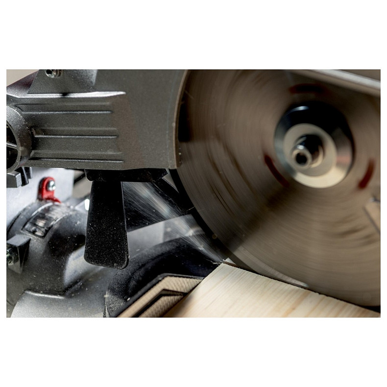 Пила торцювальна Metabo KS 216M 1100Вт диск 216мм 8.7кг