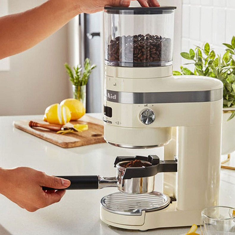 Кофемолка KitchenAid Artisan 5KCG8433EAC кремовый