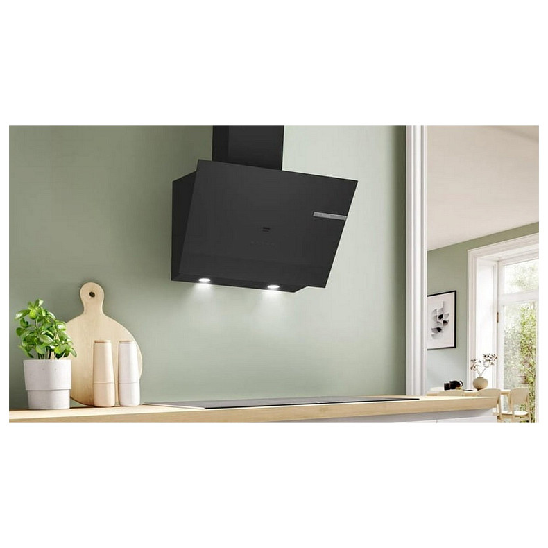 Витяжка Bosch похила, 60см, 700 м.куб/год, чорний