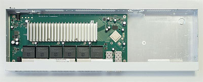 Роутер (маршрутiзатор) Маршрутизатор MikroTik CRS326-24G-2S+RM (24x1G, 2xSFP+, L3)