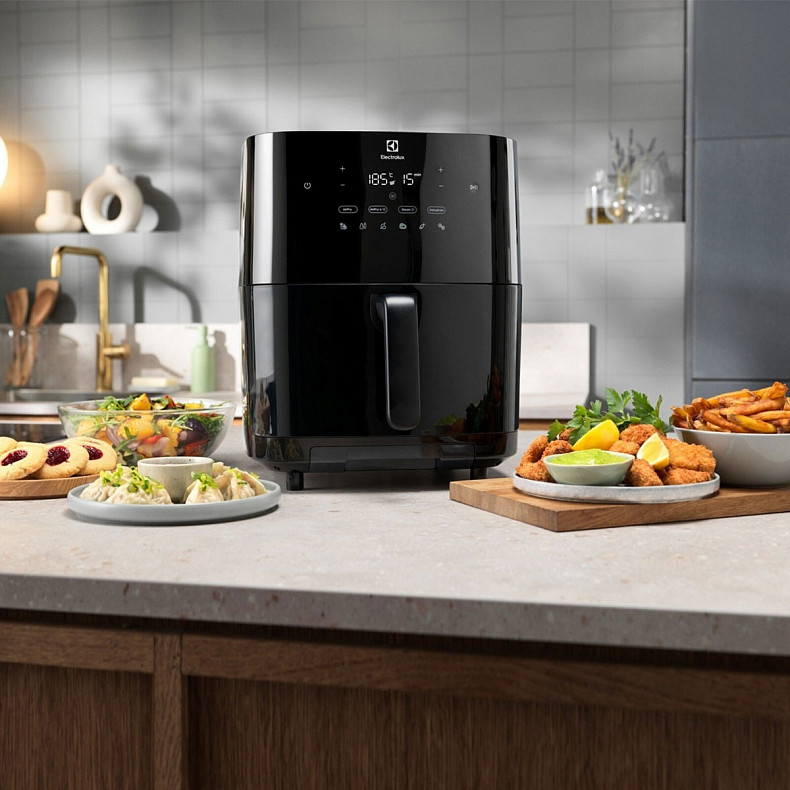 Аерогриль Electrolux EAF7SB