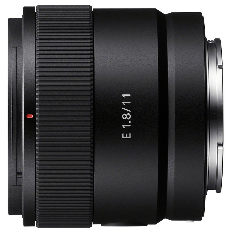 Объектив Sony 11mm, f/1.8 для NEX