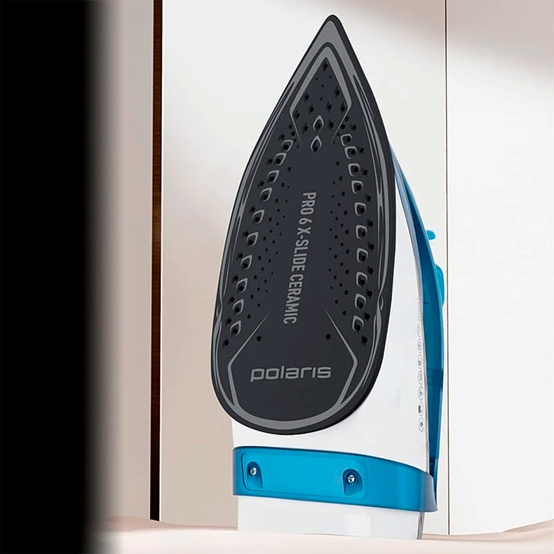 Утюг Polaris PIR 2830AK 3m Синий