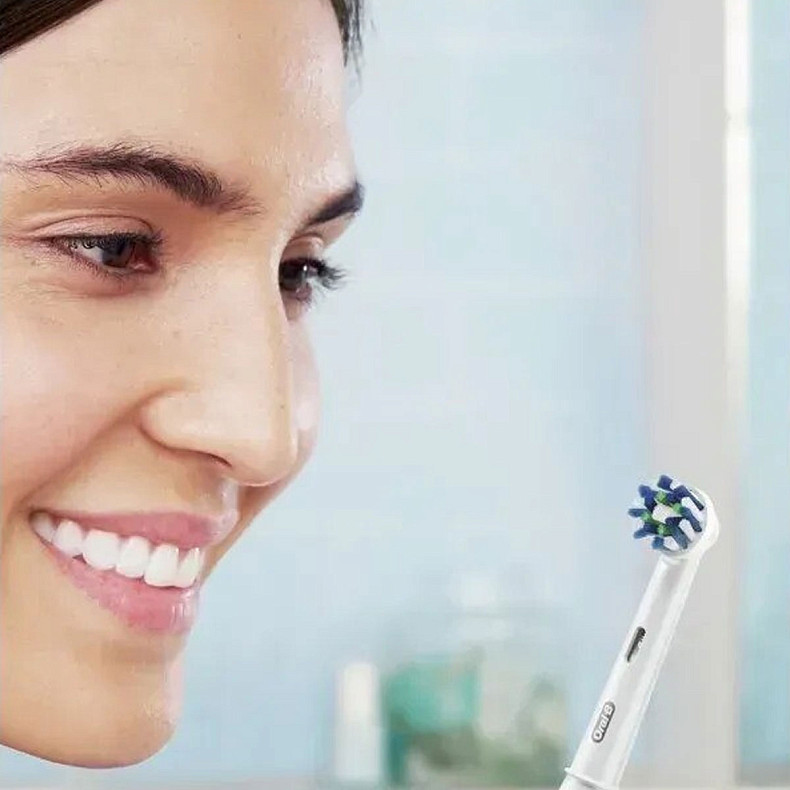 Зубна електр. щітка Oral-B Vitality D103.413.3 PRO Protect X Clean Vapor Blue