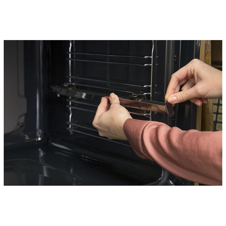 Духова шафа Gorenje електрична, 77л, A+, дисплей, макс.темп.- 300, IconLed, чорний