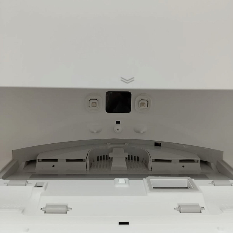 Робот-пилосос миючий Dreame Aqua 10 Ultra Track Complete White -- Уцінка