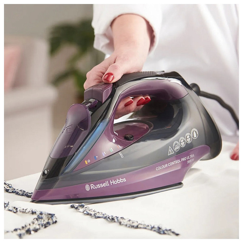 Утюг Russell Hobbs Colour Control Pro Ultra, 2800Вт, 380мл, паровой удар -195гр, самоочищение, и