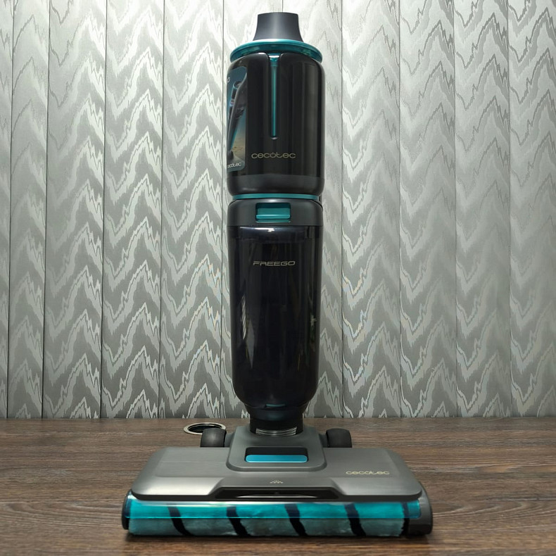 Моющий пылесос Cecotec FreeGo Wash&Vacuum Spray - Уценка