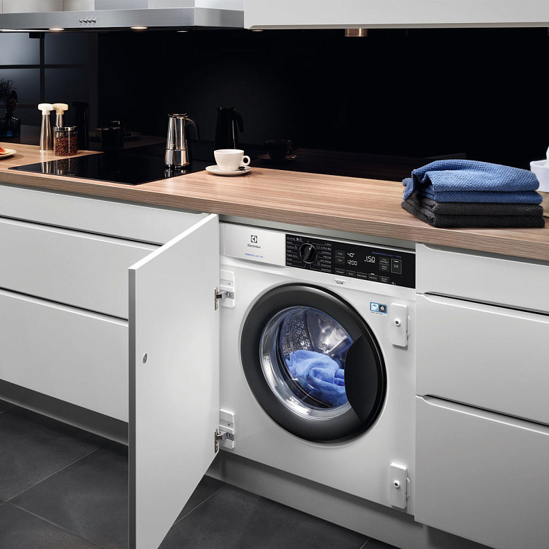Пральна машина вбудована Electrolux EW7N7F348SUI