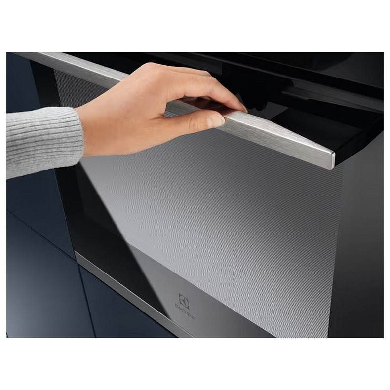 Духовой шкаф Electrolux KOAAS31CX