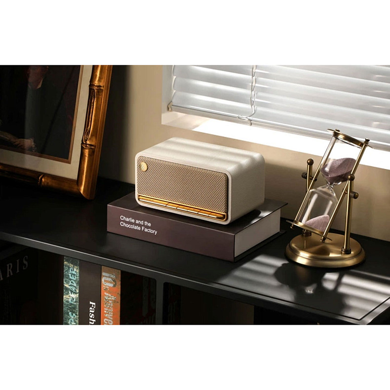 Портативна колонка Edifier MP230 White