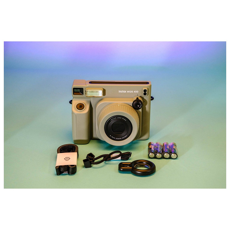 Фотокамера мгновенной печати Fujifilm Instax Wide 400 Pistachio Green