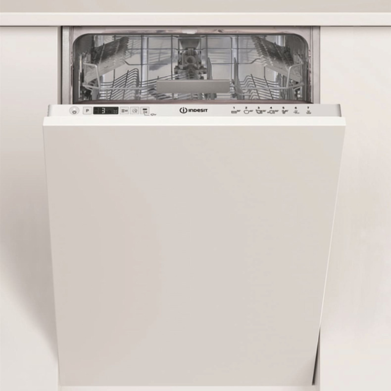 Вбудована посудомийна машина Indesit DSIC 3M19