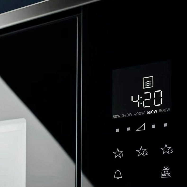 Мікрохвильова піч вбудована Electrolux LMS2203EMK