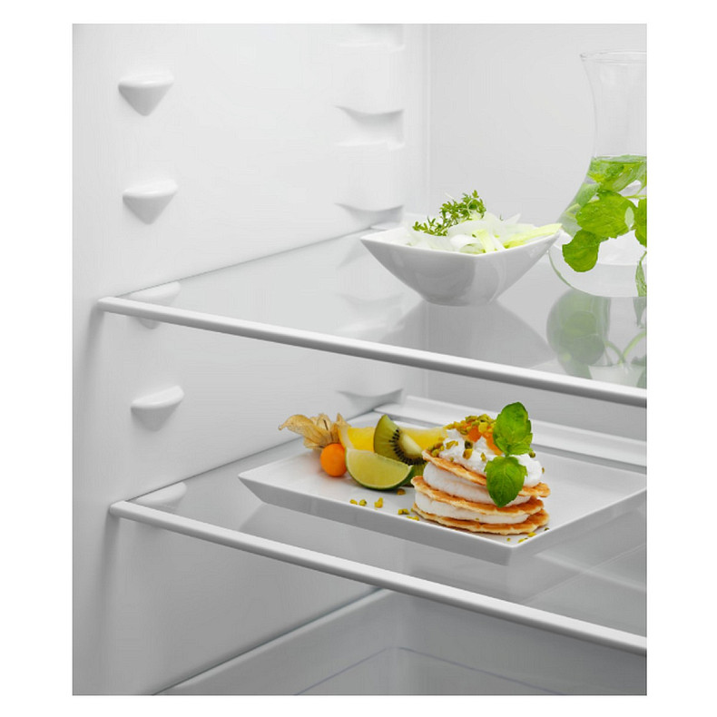 Вбудований холодильник Electrolux RNT6NE18S