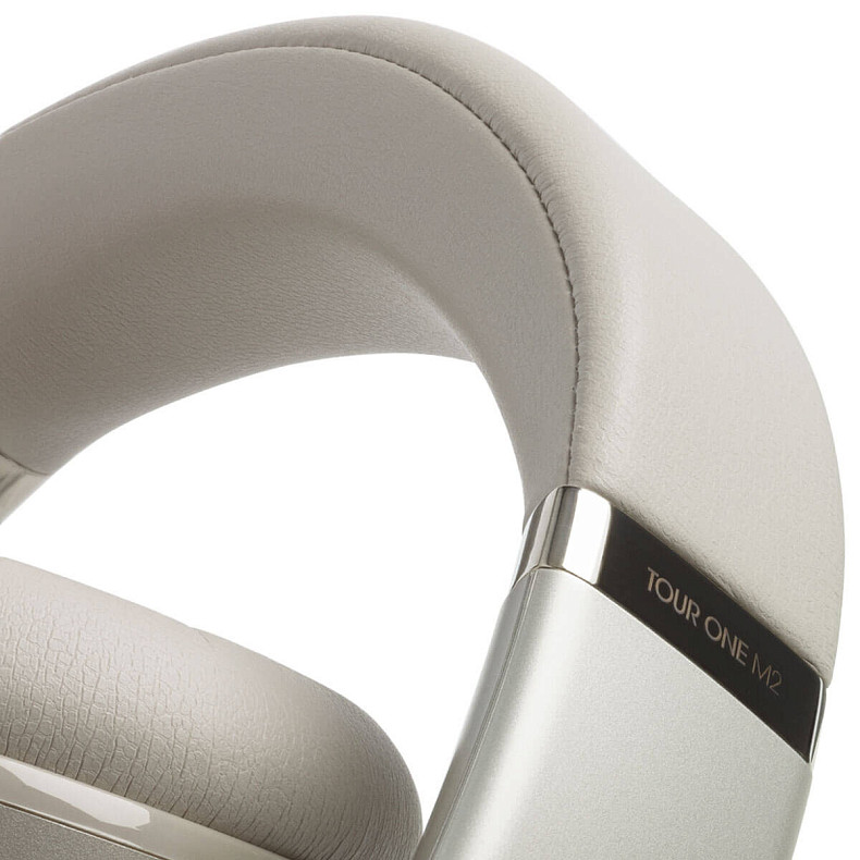 Наушники JBL Tour One M2 Champagne