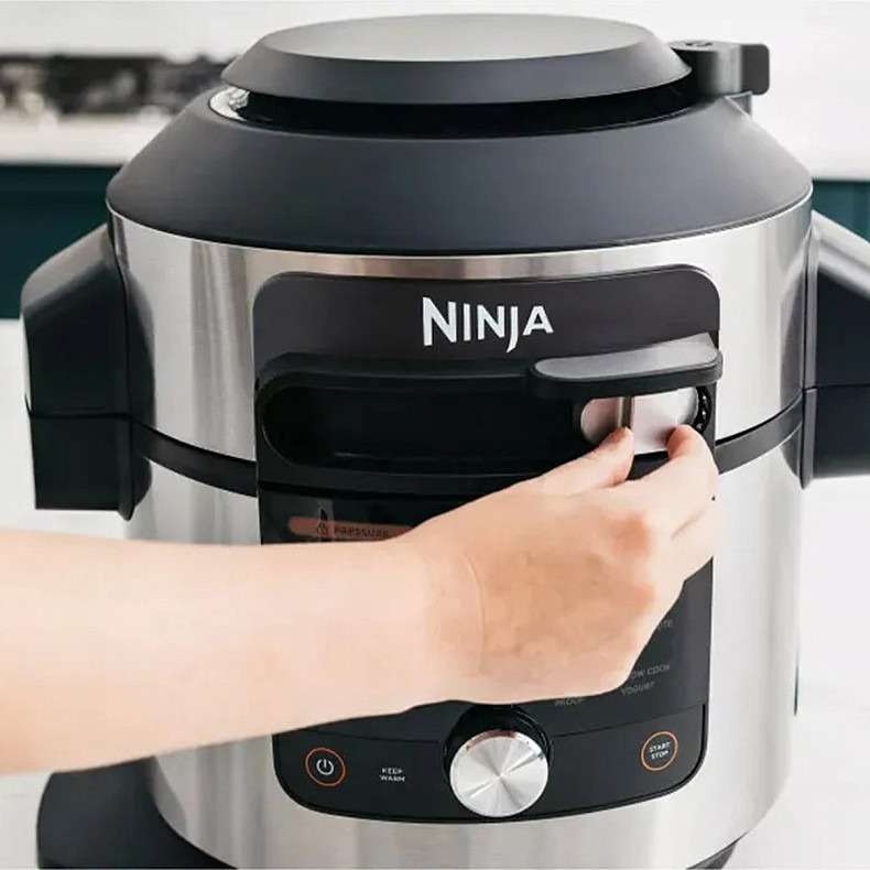 Мультиварка-скороварка Ninja Foodi 6L SmartLid Multi Cooker OL550EU