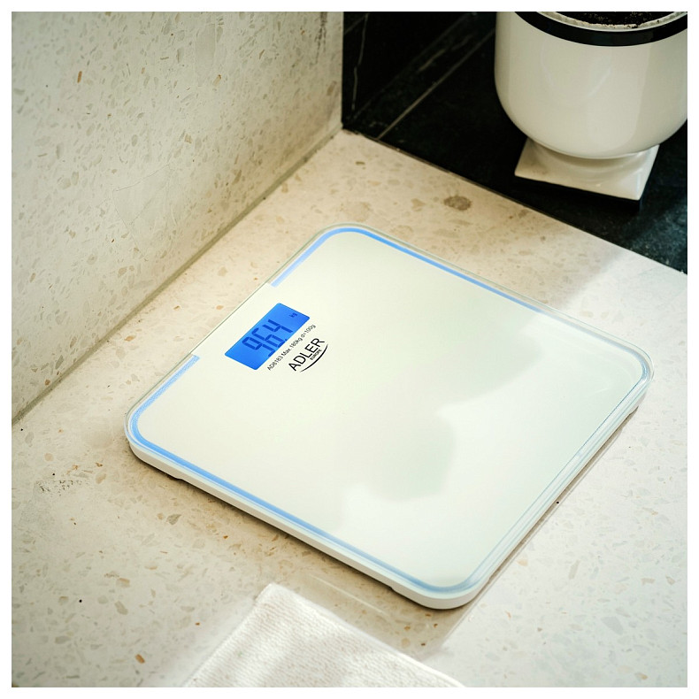 Весы напольные Adler AD 8183 white