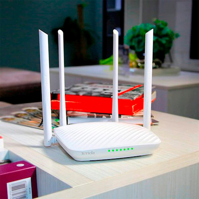 Wi-Fi Роутер Tenda F9 (N600, 1*Wan, 3*Lan, Beamforming+, 4 антенны по 6дБи)