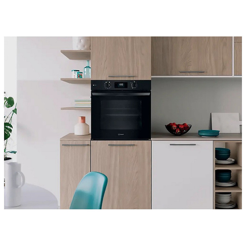 Духовой шкаф Indesit IO258HSB