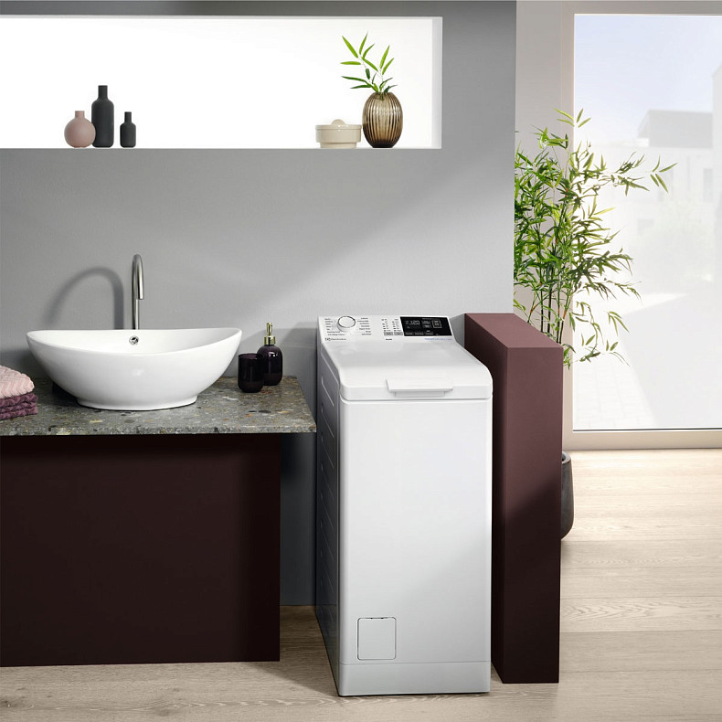 Пральна машина з верт. завантаженням Electrolux EW6T406U