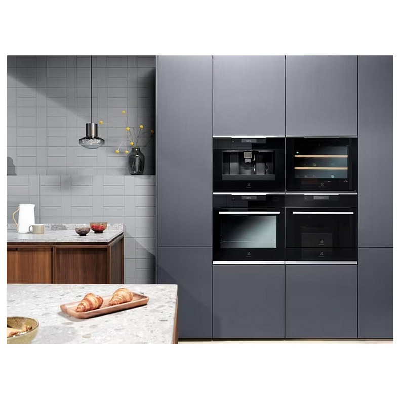 Духовой шкаф Electrolux KOAAS31CX