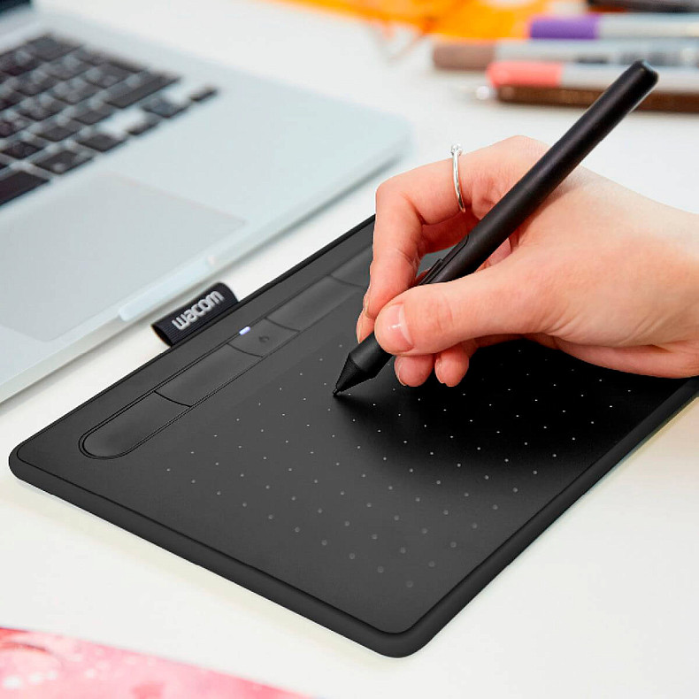 Графічний планшет Wacom Intuos S Bluetooth Black Manga (CTL-4100WLK-M)