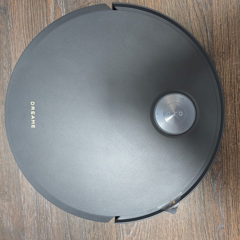 Робот-пылесос моющий Dreame Aqua 10 Ultra Track Complete Black  --  Уценка