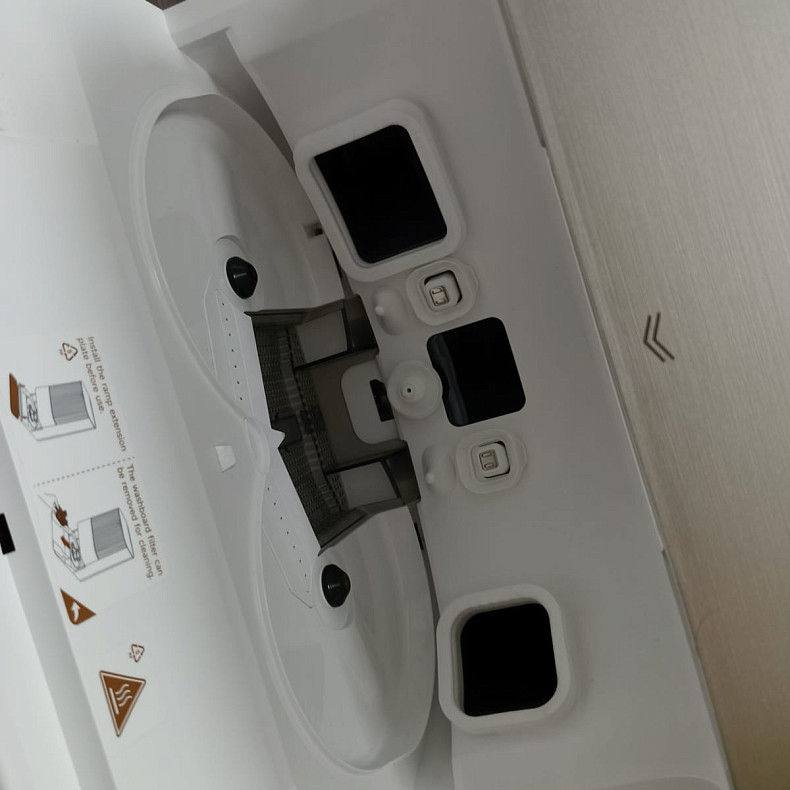 Робот-пылесос моющий Dreame X50 Ultra Complete White  --  Уценка