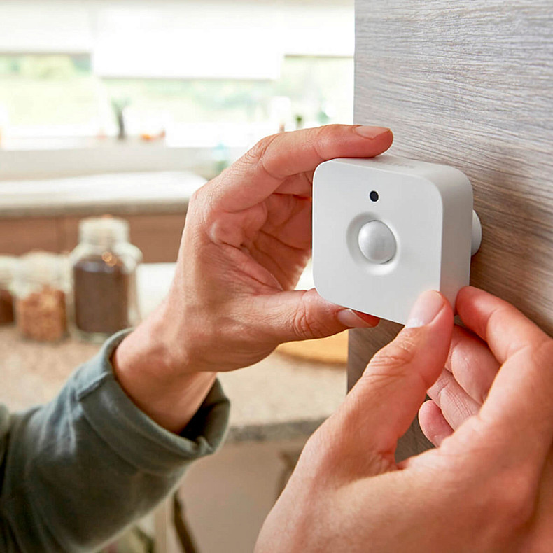 Датчик движения Philips Hue Motion Sensor EU