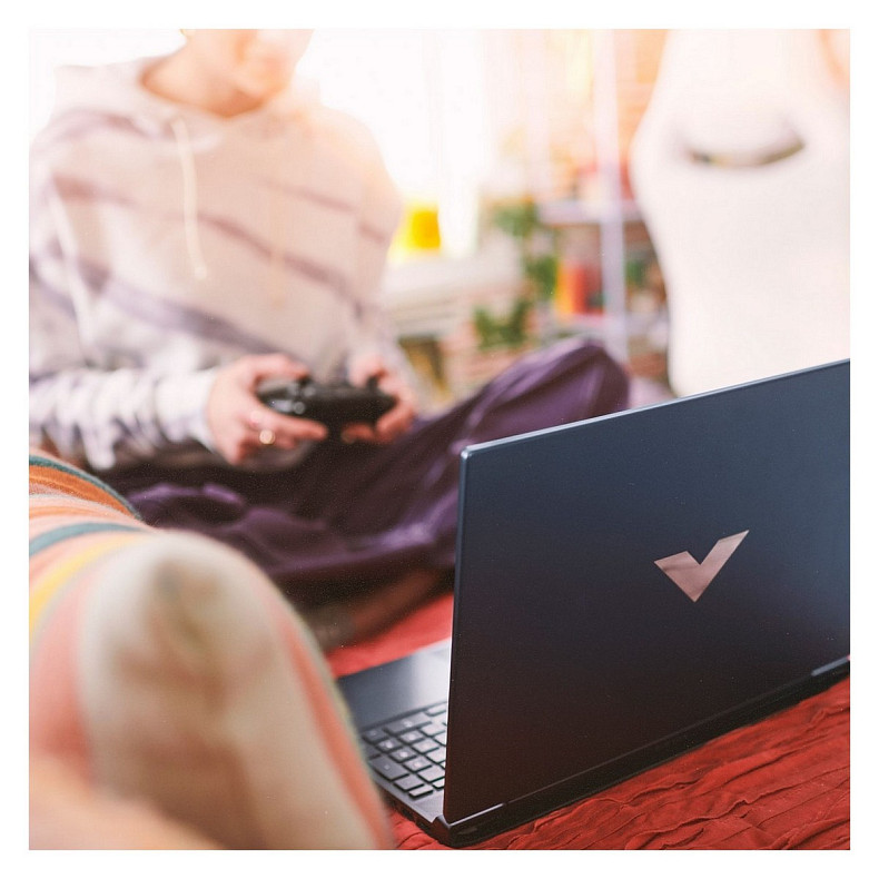 Ноутбук HP Victus 15-fb3047ua 15.6" FHD IPS AG, AMD AI 7 350, 24GB, F1TB, NVD5050-8, DOS, синій