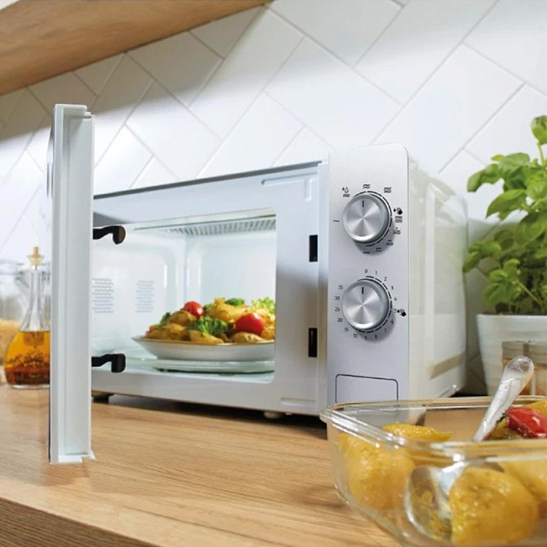 Микроволновая печь Gorenje MO 20 E2W