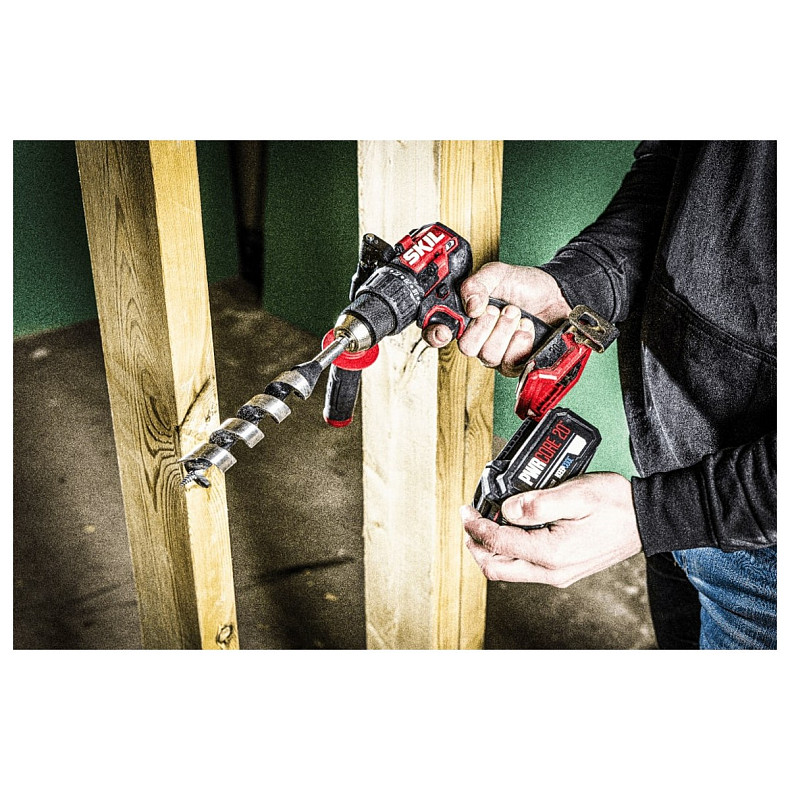 Шуруповерт-дрель аккумуляторная SKIL 3080 CA