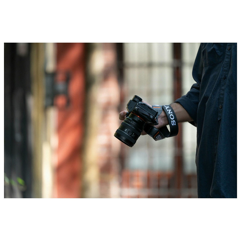 Объектив Sony FE 24-50mm F/2.8G