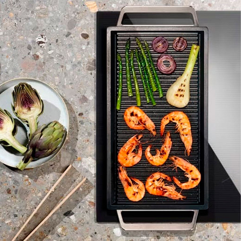 Варильна поверхня індукційна Electrolux LIV63431BK