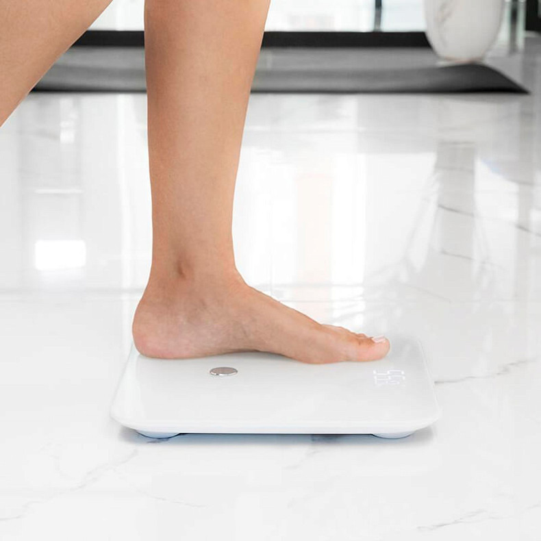 Смарт-весы Cecotec Surface Precision 9700 Smart Healthy