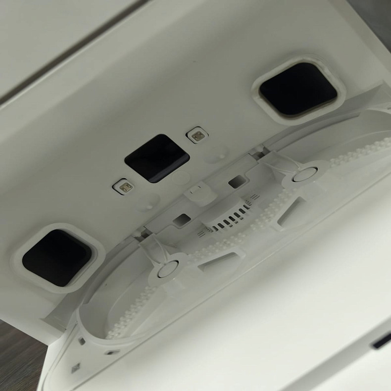 Робот-пылесос MOVA E30 Ultra  -  Уценка