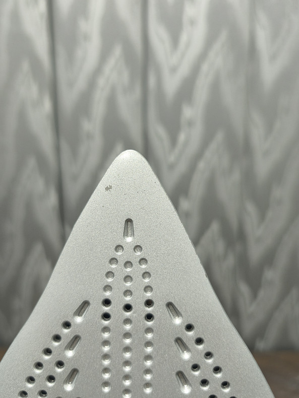 Утюг CECOTEC IronHero 3200 i-Pump (CCTC-01874) -- Уценка