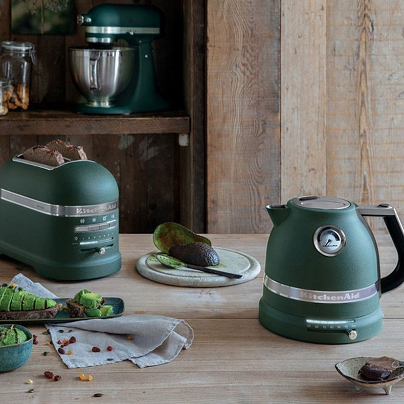 Электрочайник KitchenAid Artisan 1,5 л 5KEK1522EPP пальмовый