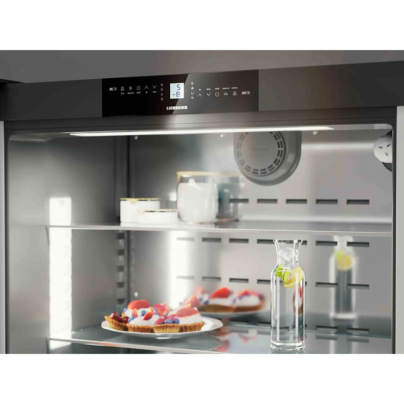 Вбудований двокамерний холодильник Liebherr ECBNe 8870