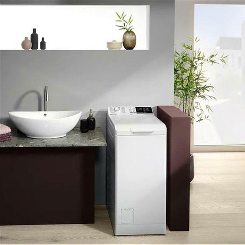 Стиральная машина с вертикальной загрузкой Electrolux EW6T4272U