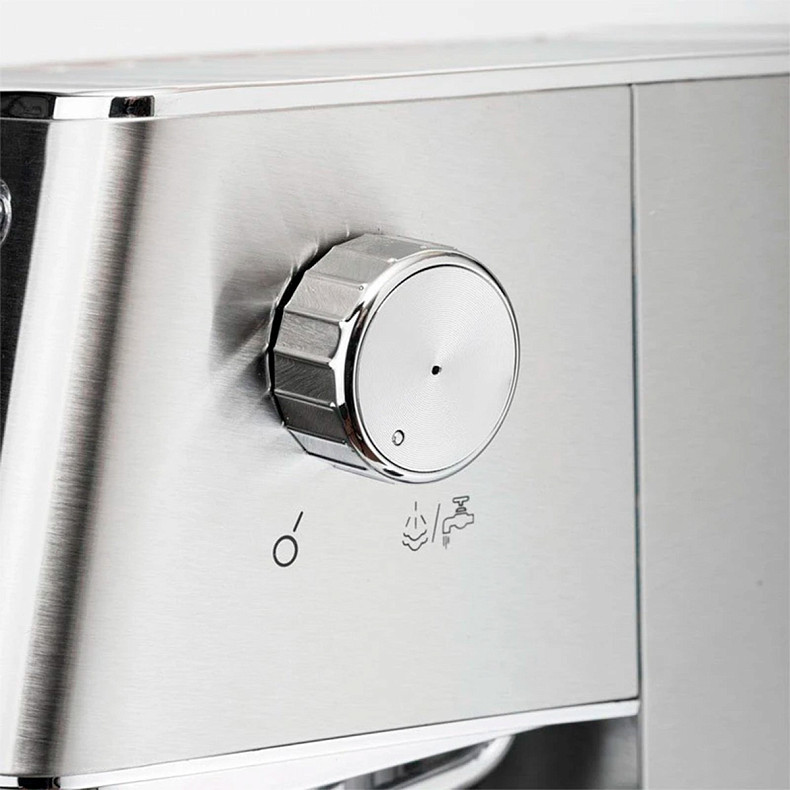 Кавоварка Ufesa CE8020 Capri (71705062)