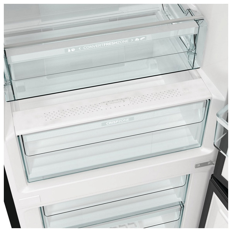 Холодильник Gorenje ONRK619DBK