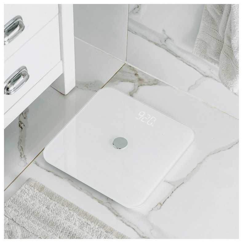 Весы напольные Adler AD 8187 white