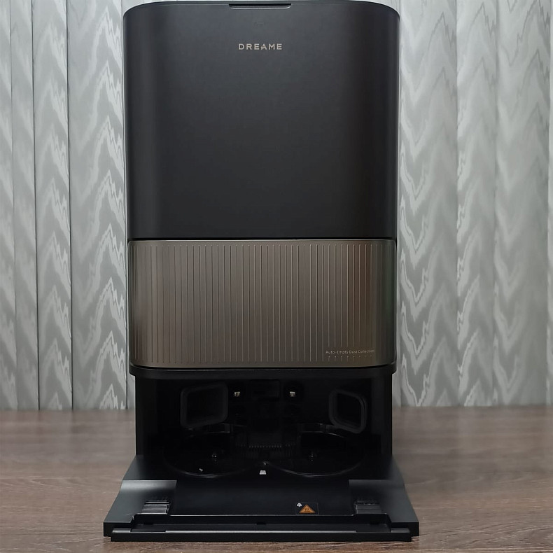 Робот-пылесос моющий Dreame L40s Pro Ultra Black - Уценка