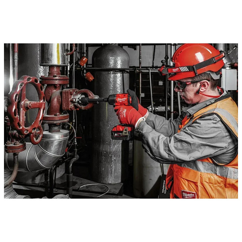 Гайковерт ударный аккумуляторный Milwaukee M18 FMTIW2F12-0 (4933498057)