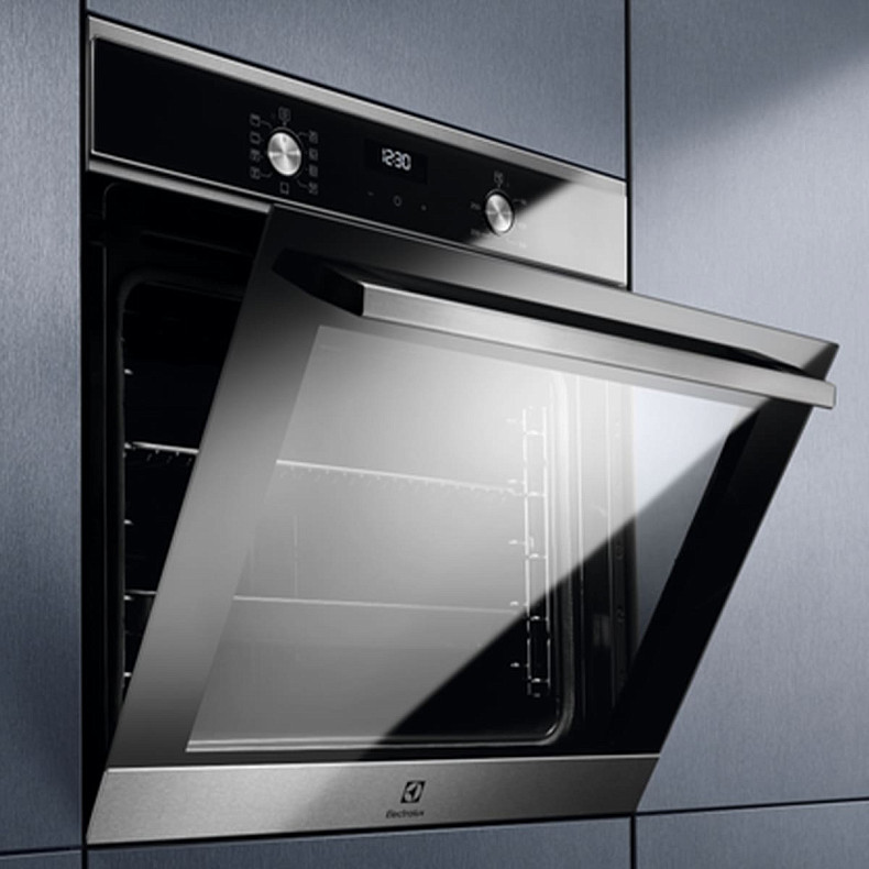 Духова шафа електрична Electrolux EOF5H40BX
