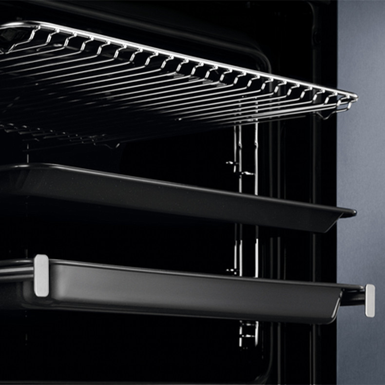 Духова шафа електрична Electrolux EOF3H50BK